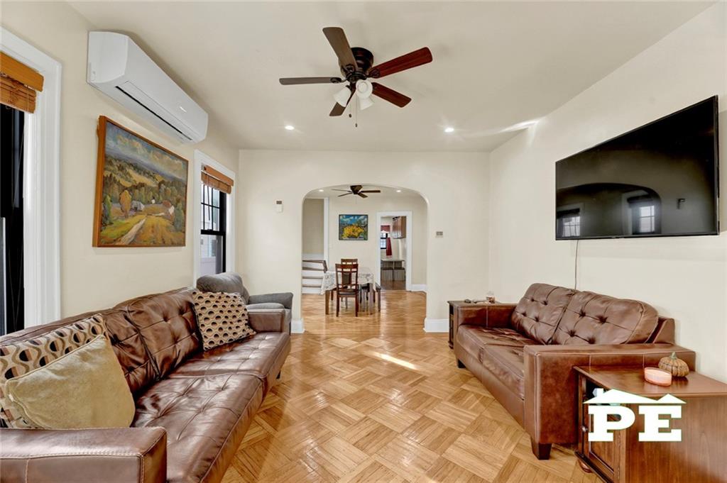 4204 Avenue I Image 5