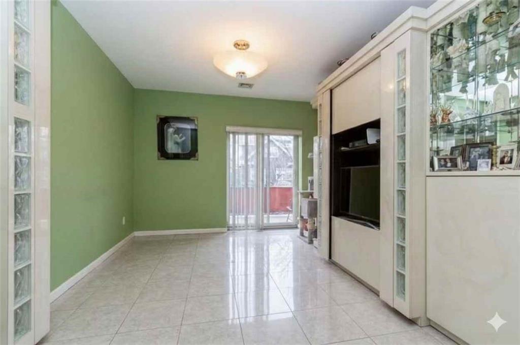 1721 Benson Avenue, Brooklyn, New York, 11214 image 17