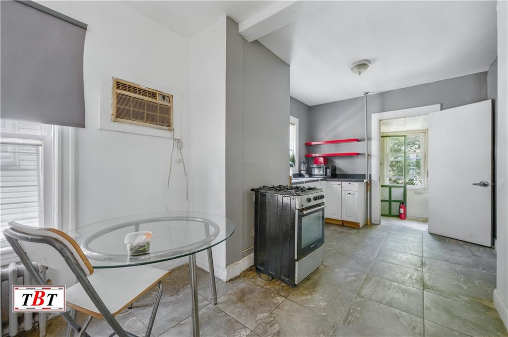 945 East 15th, Brooklyn, New York, 11230 image 12