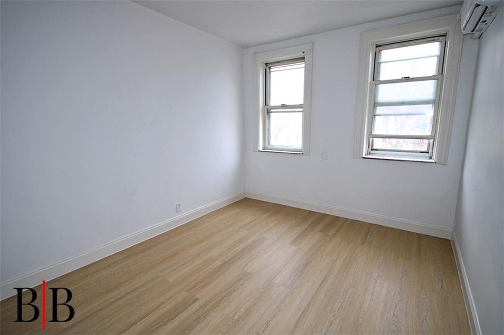 1498 East 95th Street, Brooklyn, New York, 11236 image 19