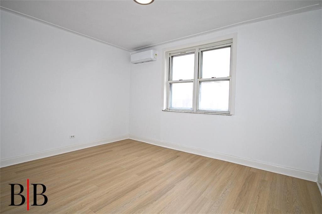 1498 East 95th Street, Brooklyn, New York, 11236 image 20