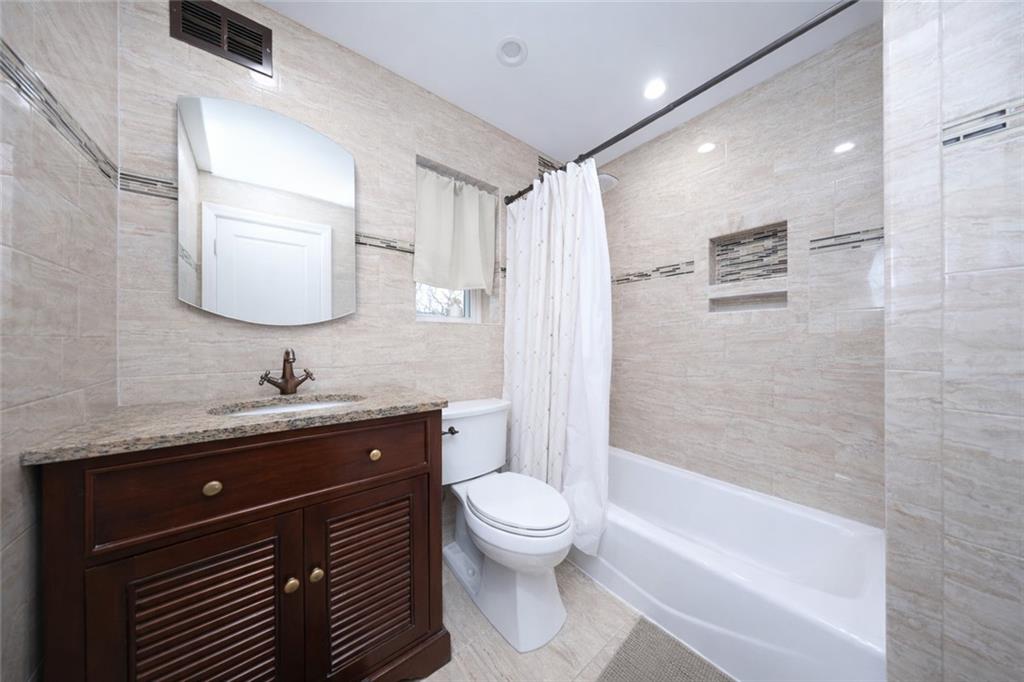 69 Woehrle Avenue, Staten  Island, New York, 10312 image 12