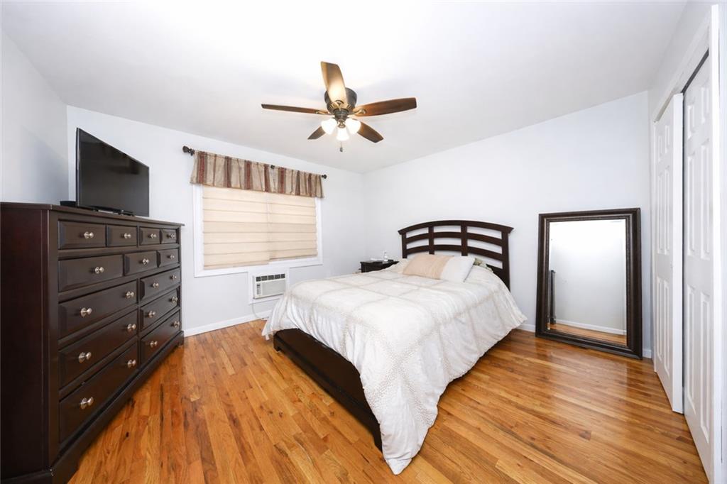 69 Woehrle Avenue, Staten  Island, New York, 10312 image 13