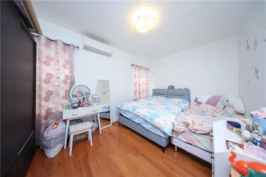 6322 23rd Avenue, Brooklyn, New York, 11204 image 12