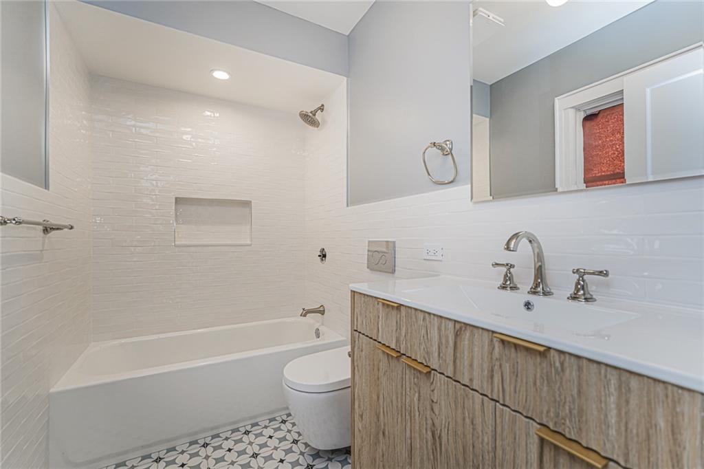 332 Willowbrook Road, Staten  Island, New York, 10314 image 14