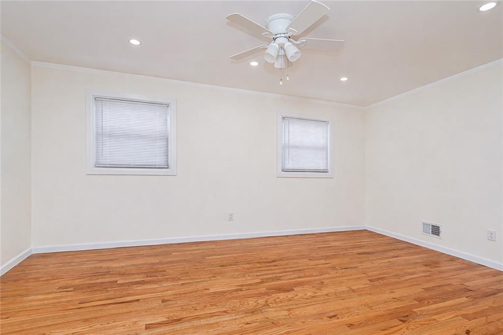 310 Chesterton Avenue, Staten  Island, New York, 10306 image 12