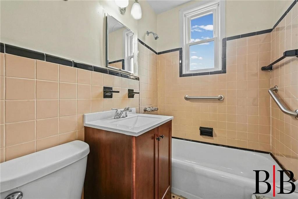 5642 Avenue T 85E, Brooklyn, New York, 11234 image 15