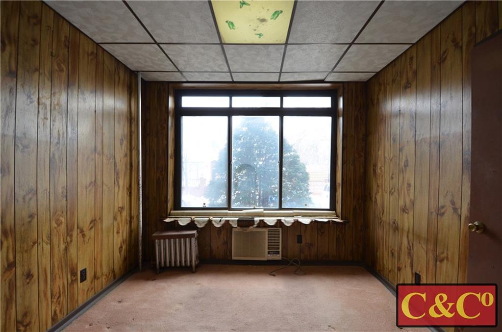 1664 East 4th Street Image 4