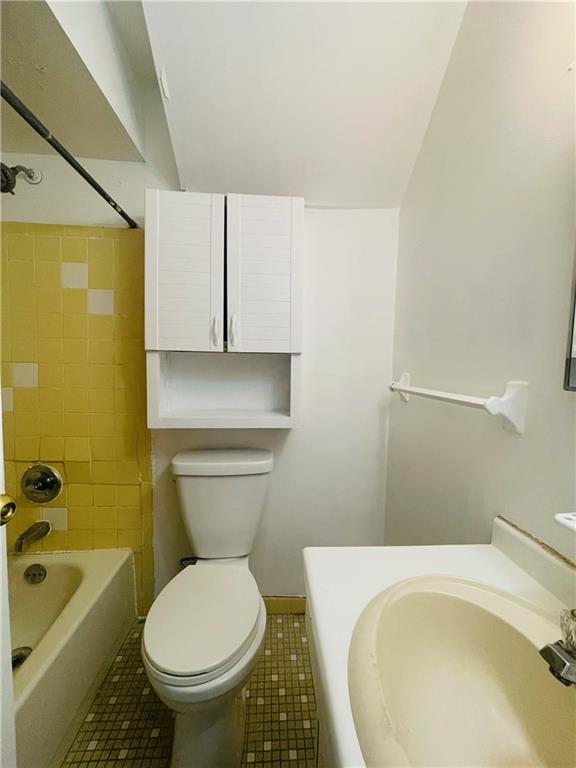 12 Kingsbridge Avenue, Staten  Island, New York, 10314 image 15