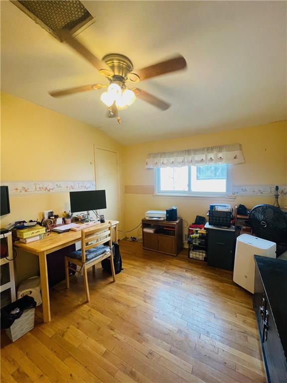 12 Kingsbridge Avenue, Staten  Island, New York, 10314 image 9