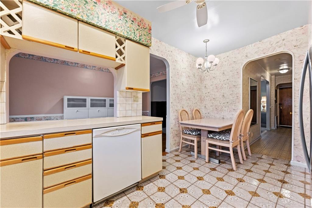 2739 Brown Street, Brooklyn, New York, 11235 image 12