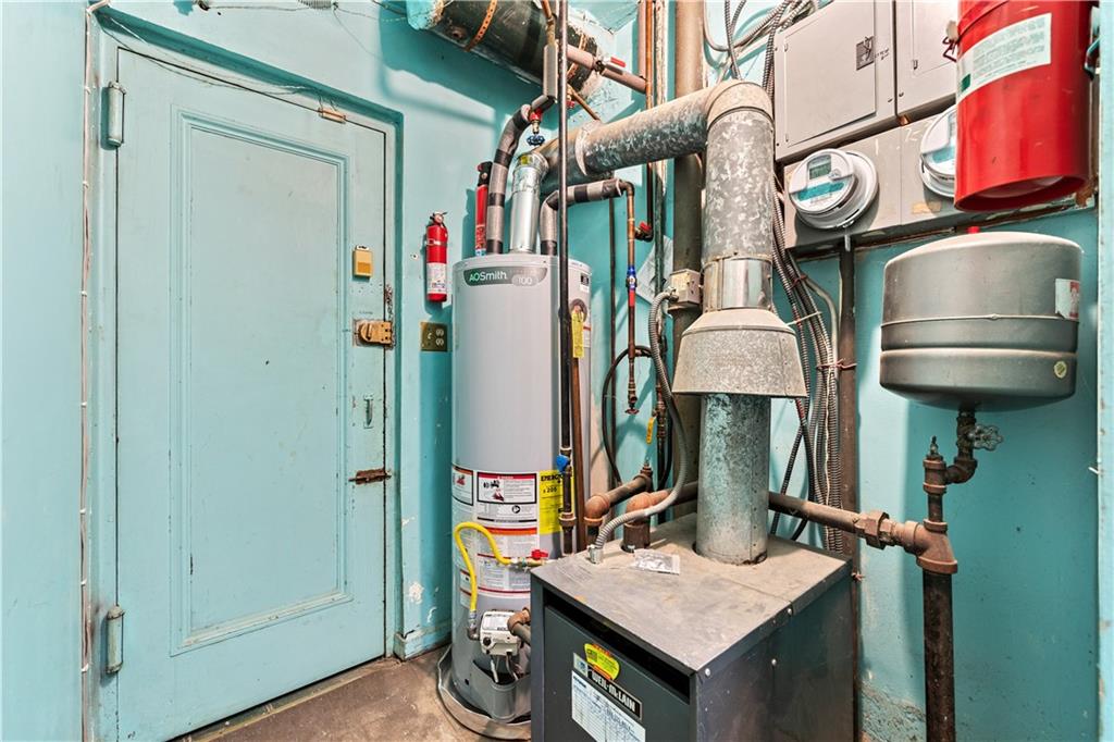 2739 Brown Street, Brooklyn, New York, 11235 image 32