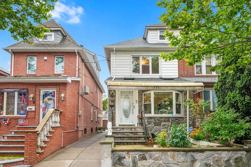 946 78th Street, Brooklyn, New York, 11228