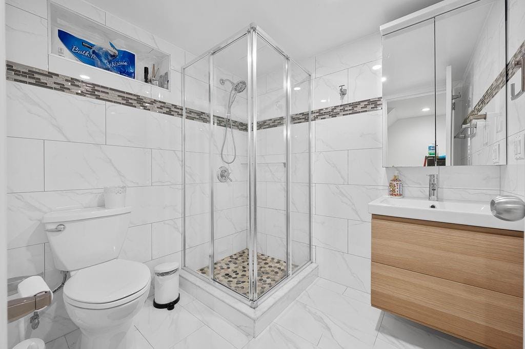 946 78th Street, Brooklyn, New York, 11228 image 11