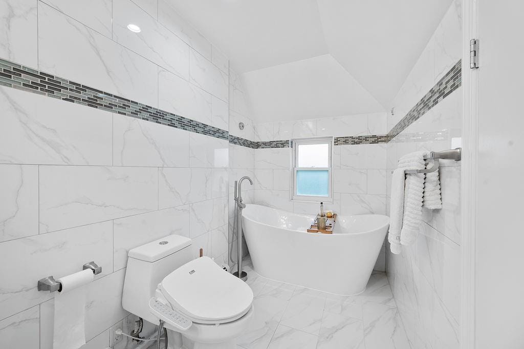 946 78th Street, Brooklyn, New York, 11228 image 22