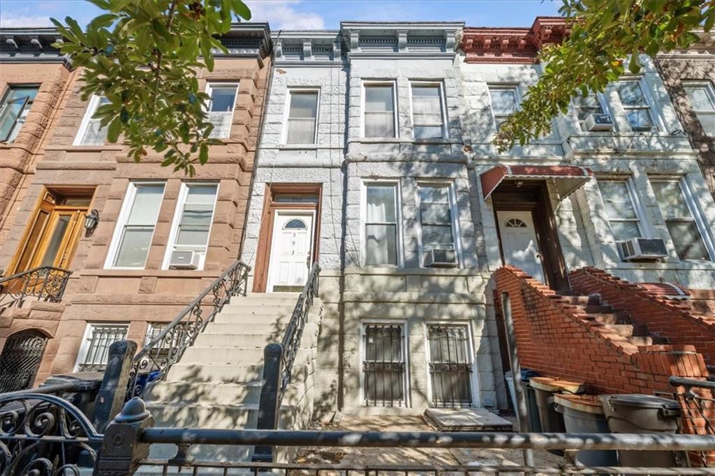 593 Bainbridge Street, Brooklyn, New York, 11233