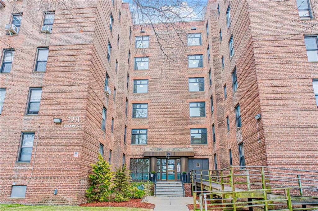 2271 Knapp Street 2A, Brooklyn, New York, 11229