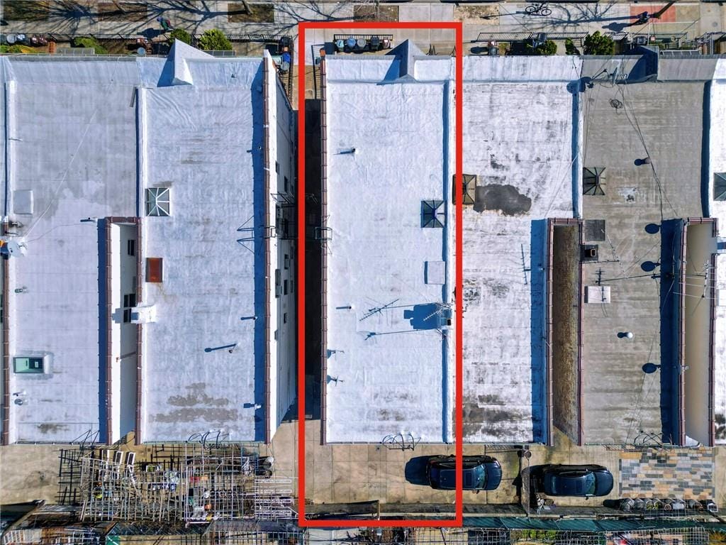 56 Bay 40th Street Image 2