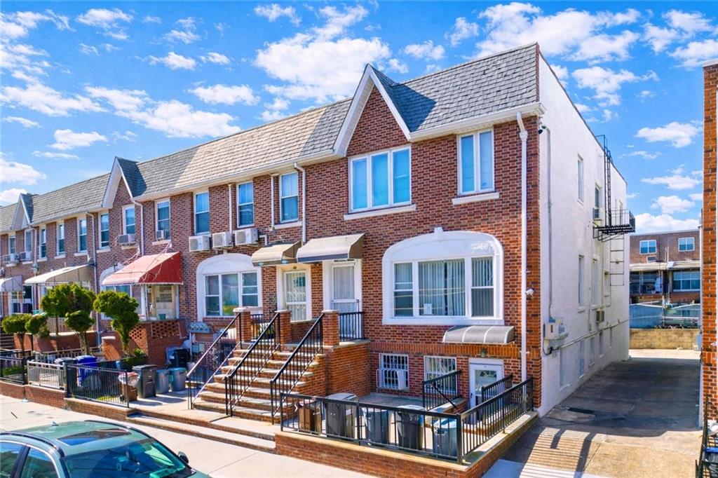 56 Bay 40th Street, Brooklyn, New York, 11214 image 35