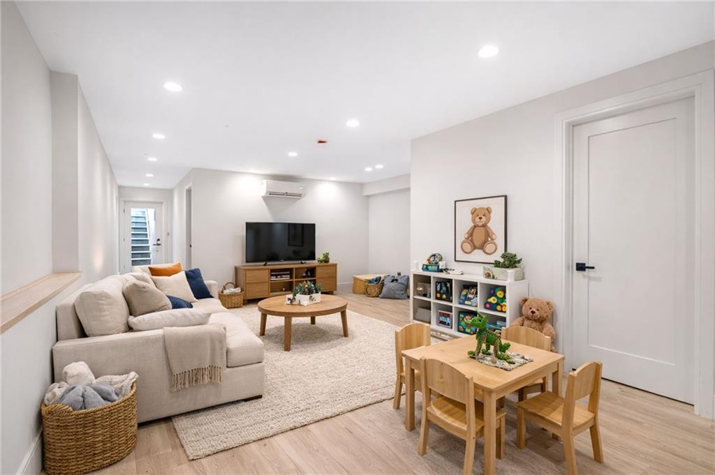 266 10th Street 1, Brooklyn, New York, 11215 image 12