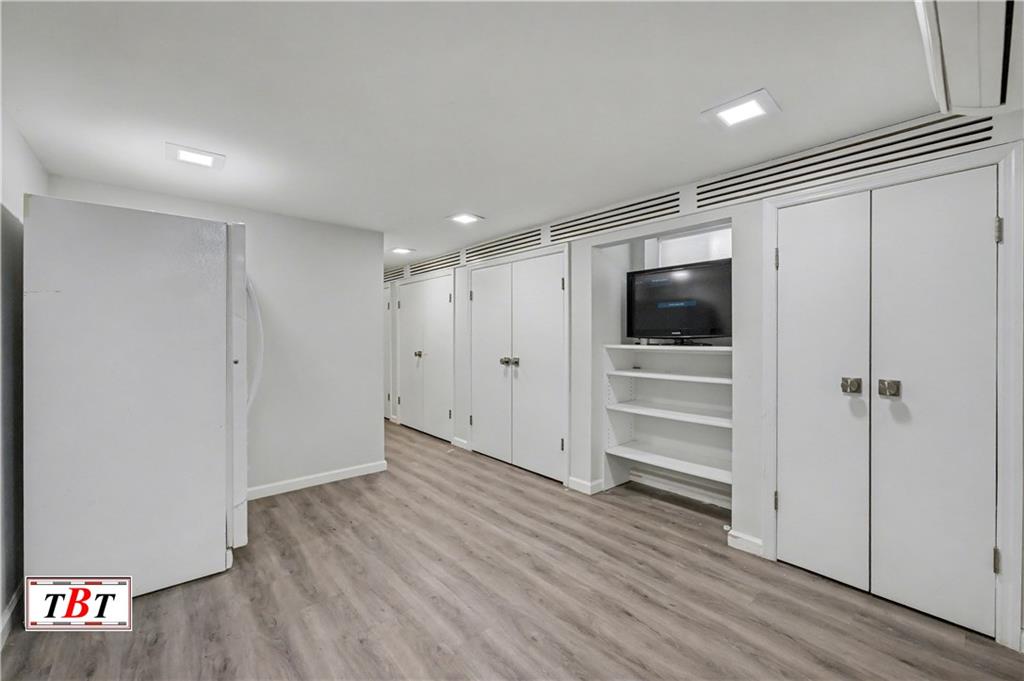 2031 New York Avenue, Brooklyn, New York, 11210 image 30