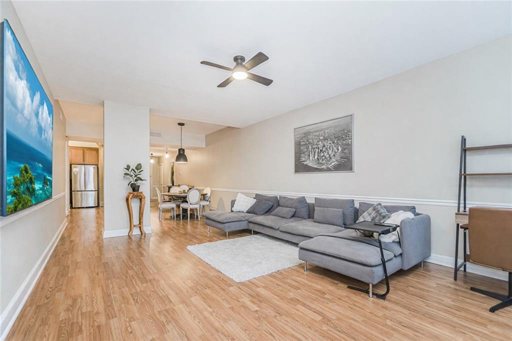 80 Bay Street Land 6L Image 5