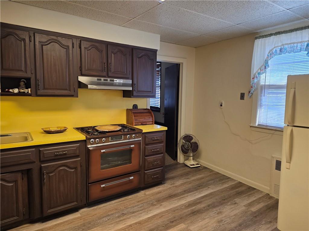 2177 West 7th Street Image 4