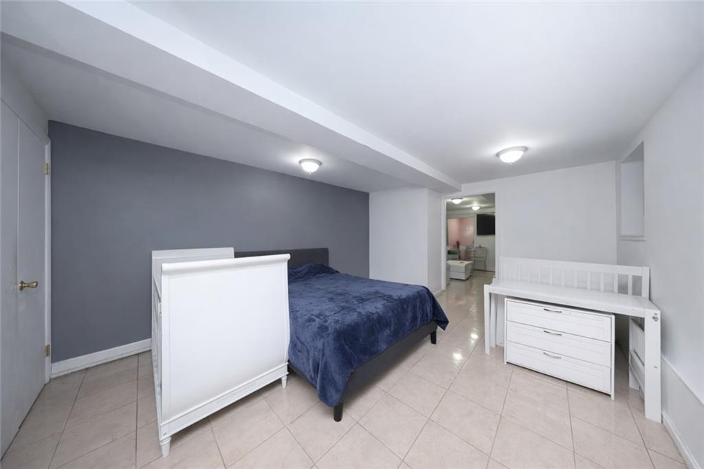 2419 West 3rd Street, Brooklyn, New York, 11223 image 25