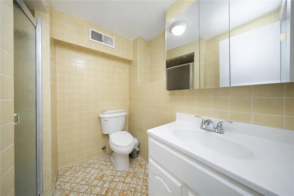 2419 West 3rd Street, Brooklyn, New York, 11223 image 27