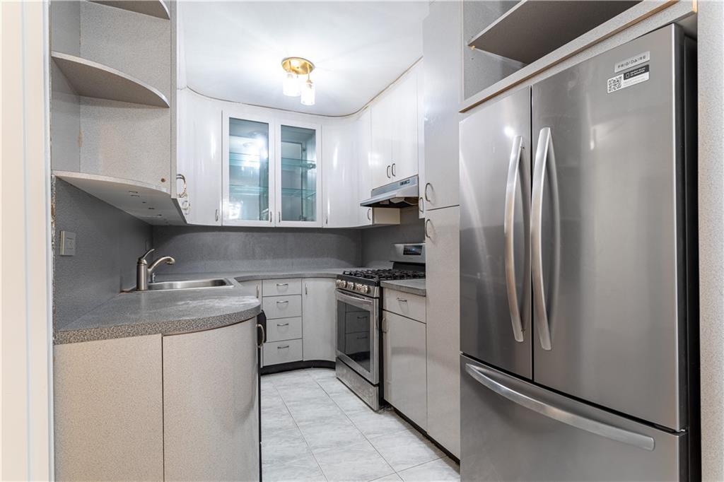 2727 Ocean Parkway B10 Image 3