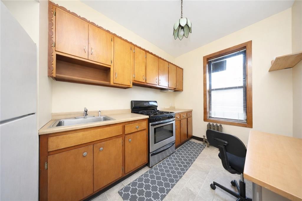 524 58th Street, Brooklyn, New York, 11220 image 18