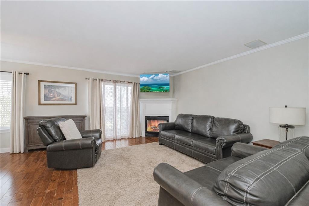 645 Johnston Terrace, Staten  Island, New York, 10309 image 8