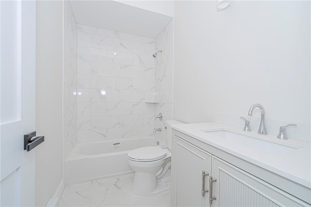 435 Brighton Street Image 5