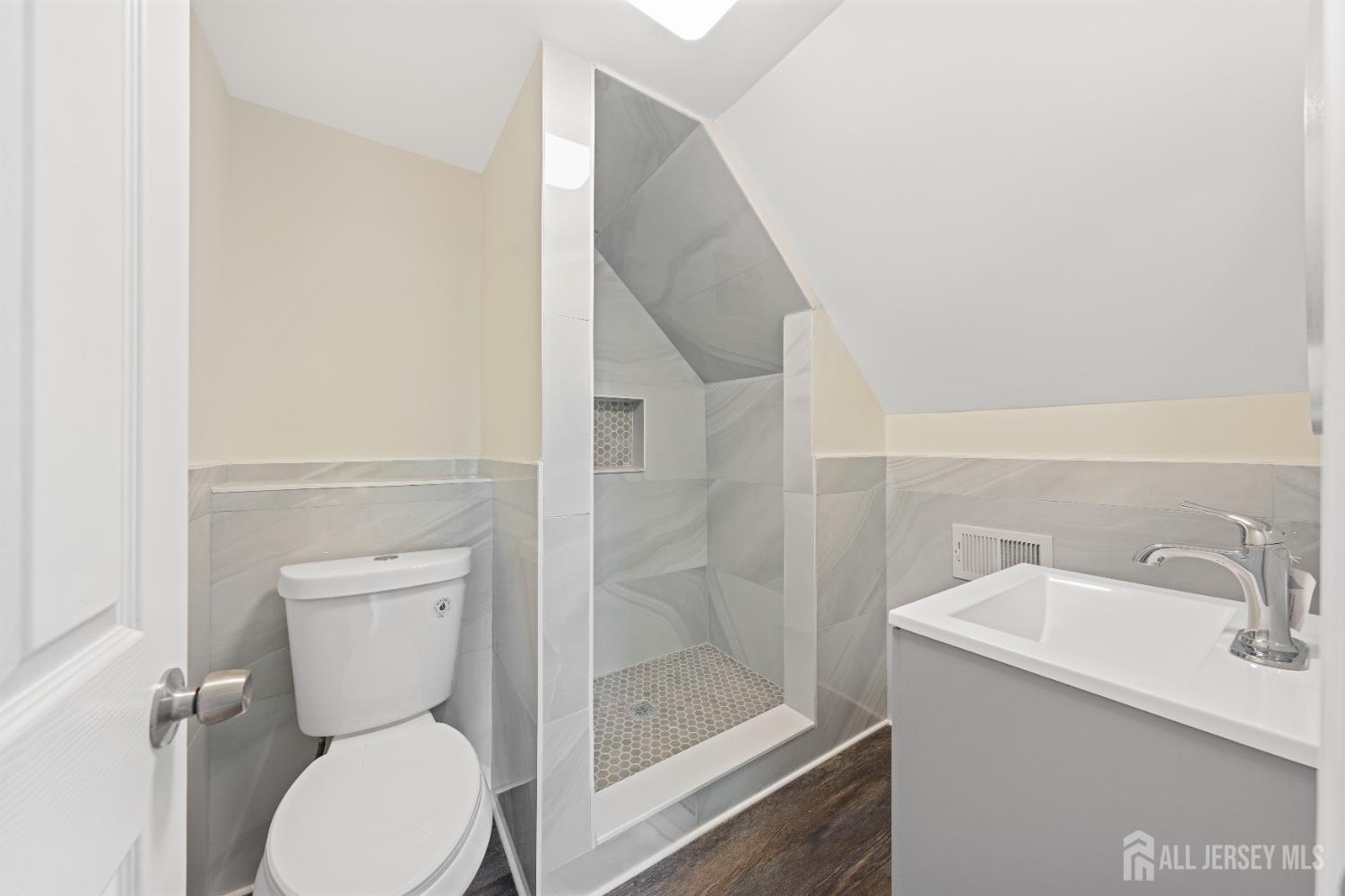 418 Highland Avenue, South Plainfield, NJ, 07080 image 32