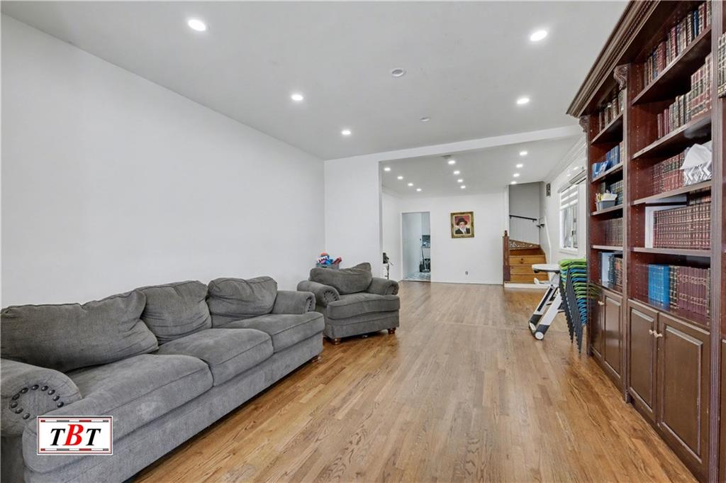 1844 East 19th Street, Brooklyn, New York, 11229 image 9