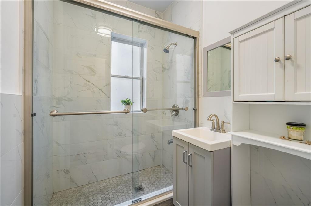 77 Eastern Parkway 2D, Brooklyn, New York, 11238 image 12