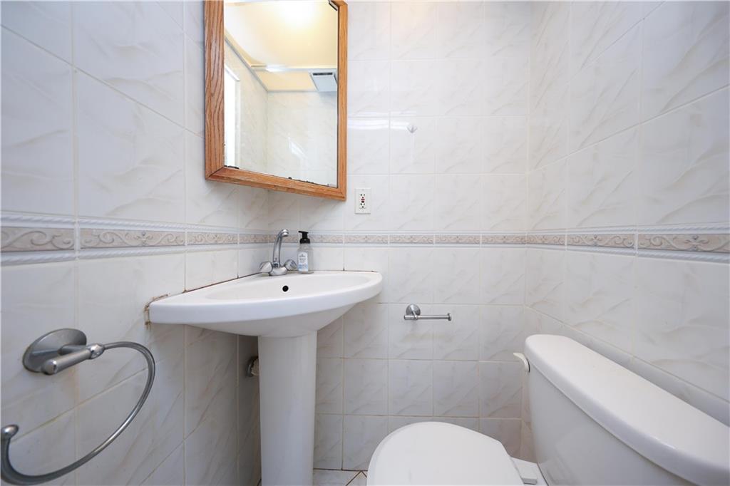 2540 East 11th Street, Brooklyn, New York, 11235 image 12