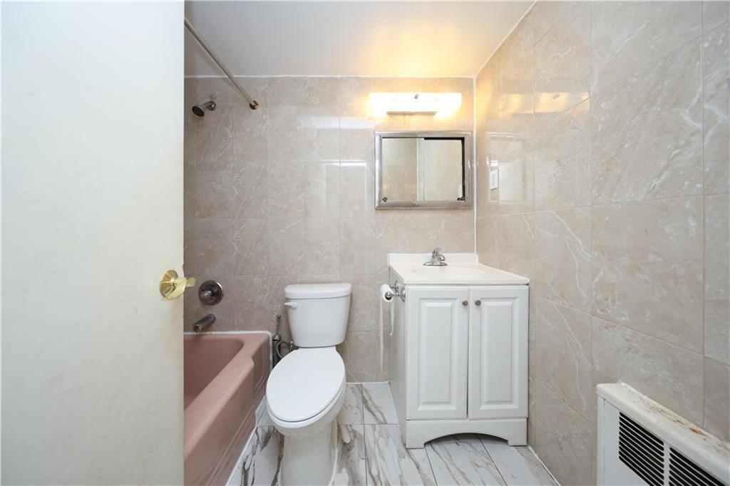 2540 East 11th Street, Brooklyn, New York, 11235 image 18