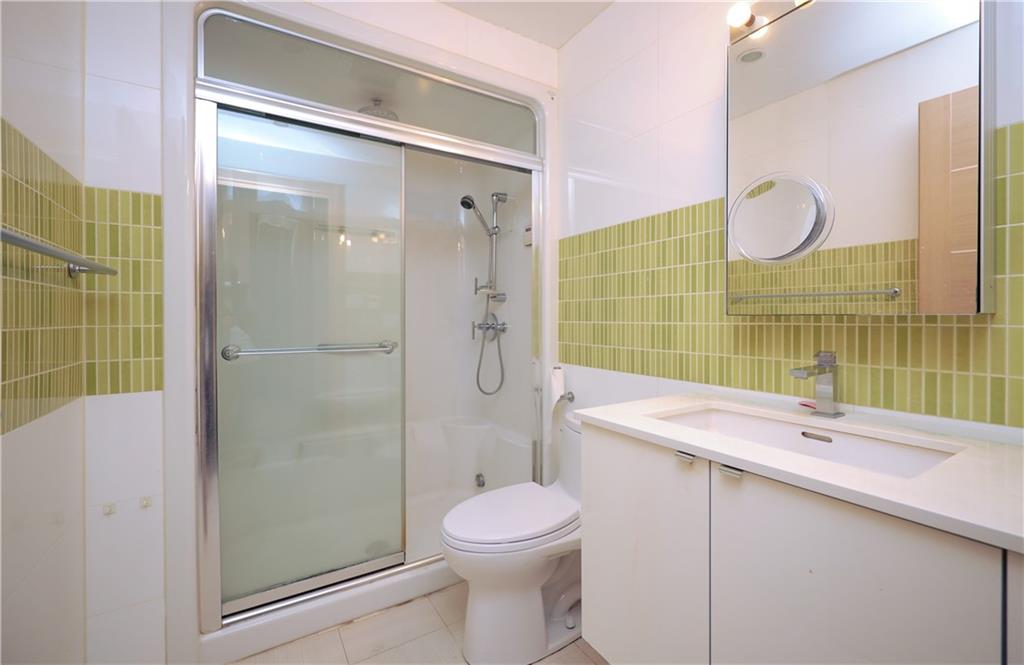 2540 East 11th Street, Brooklyn, New York, 11235 image 30