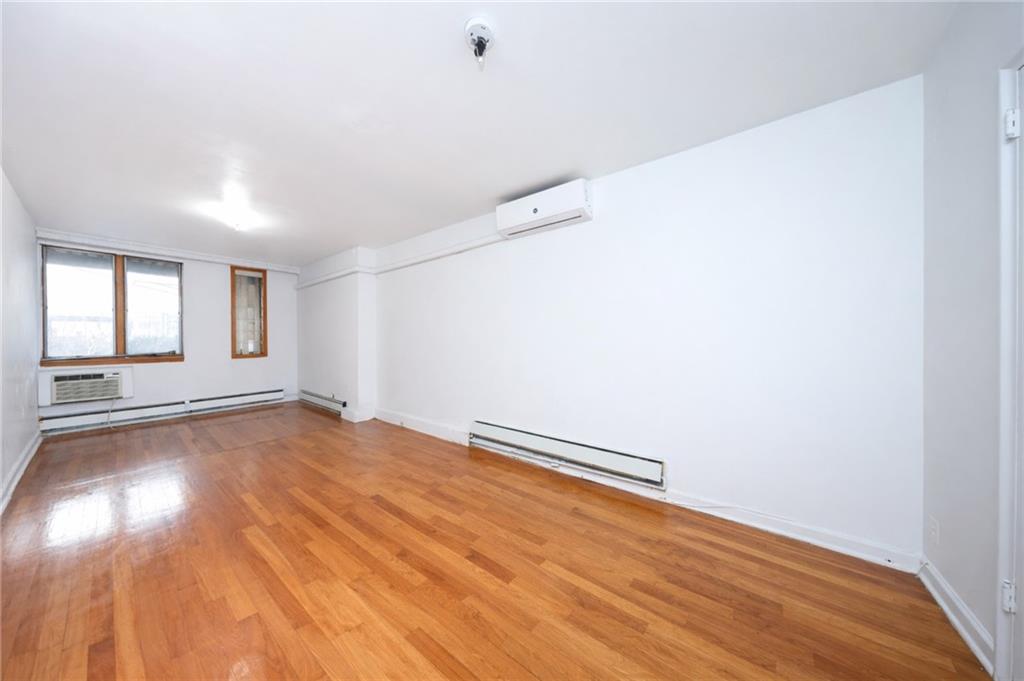 2540 East 11th Street, Brooklyn, New York, 11235 image 9