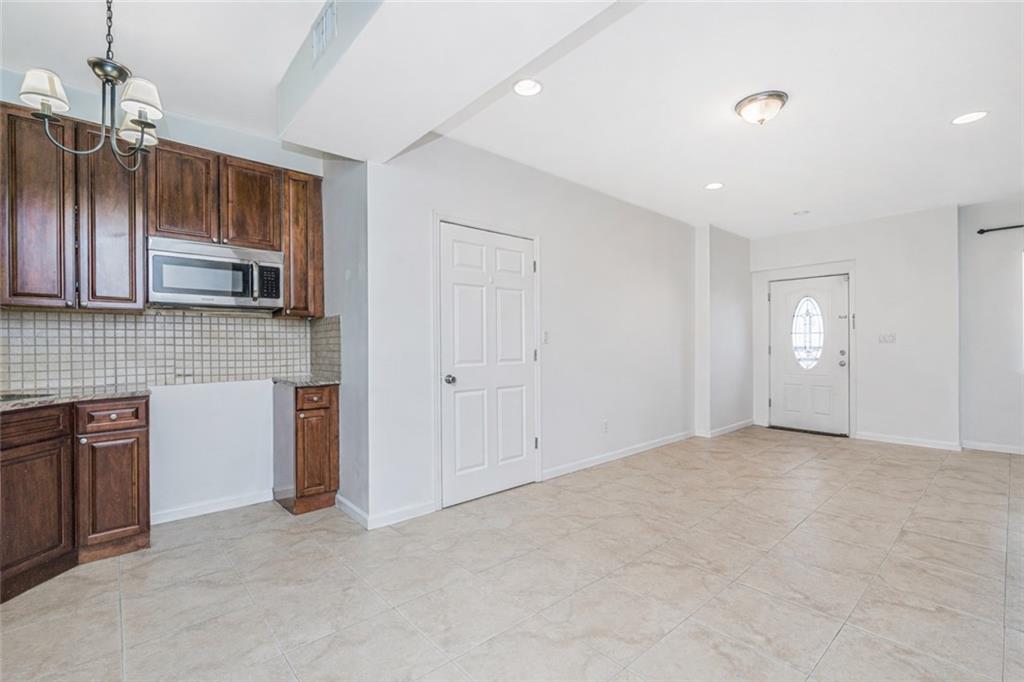 8403 19th Avenue 2A, Brooklyn, New York, 11214 image 8