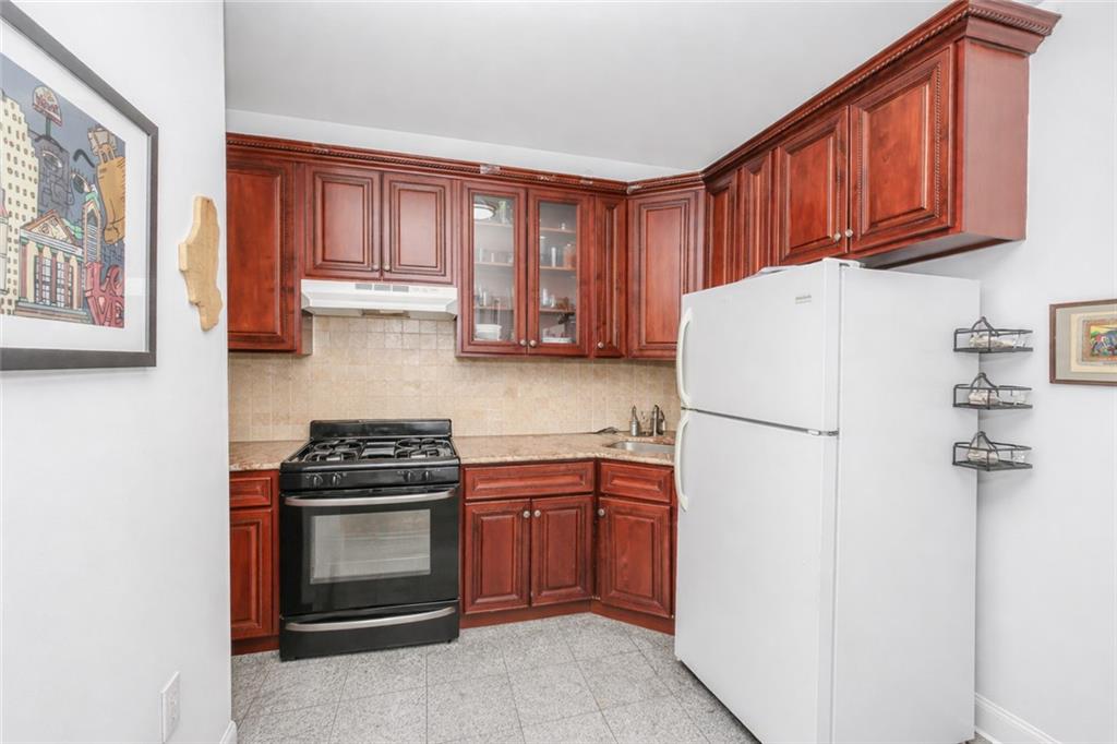 566 7th Street, Brooklyn, New York, 11215 image 11