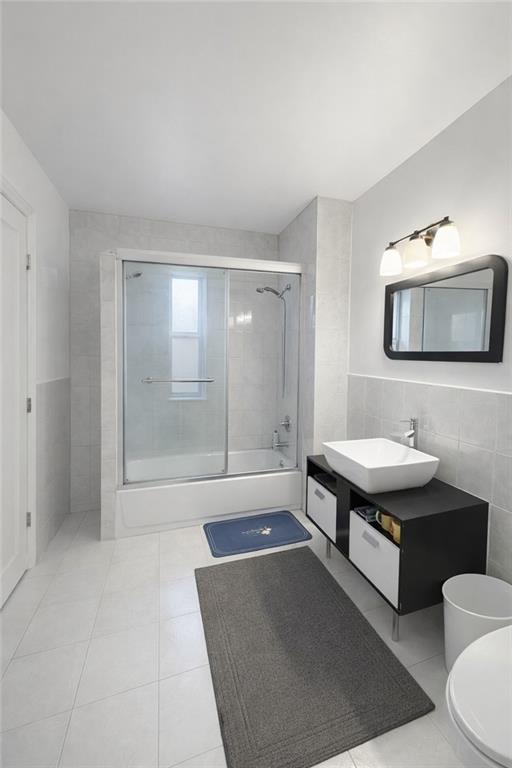 4131 Hampton Street, Elmhurst, New York, 11373 image 8