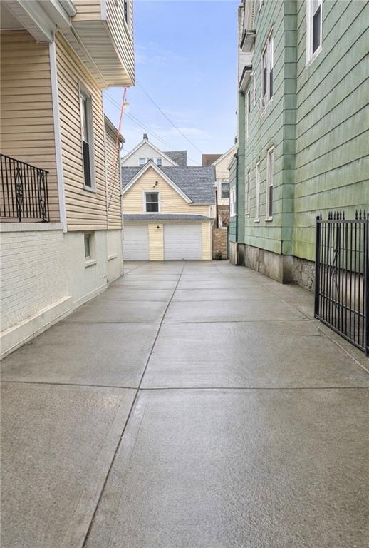 25 Schenck Avenue Image 3