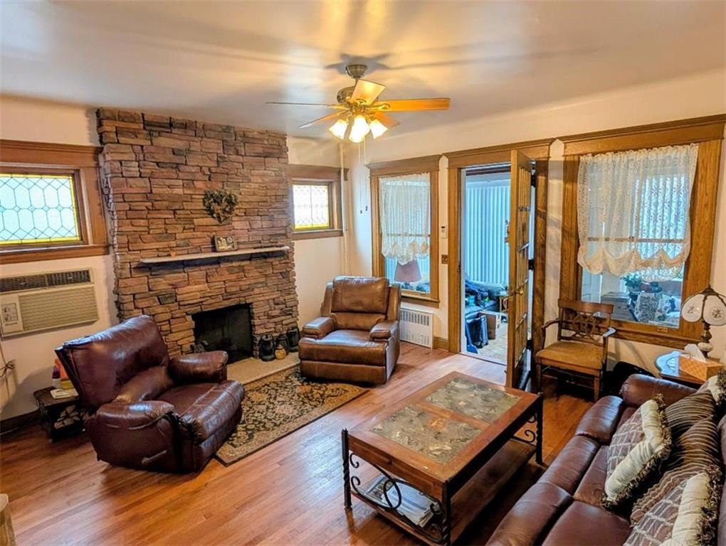 1735 West 11th Street Image 2