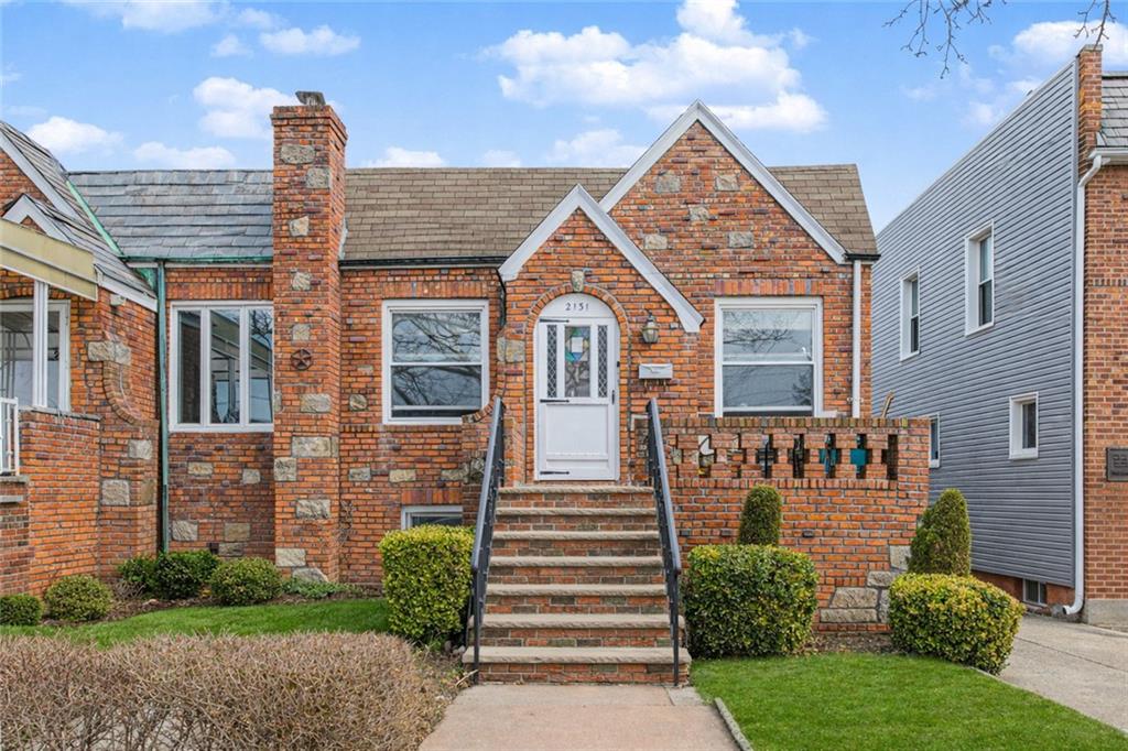 2131 East 36th Street Image 2