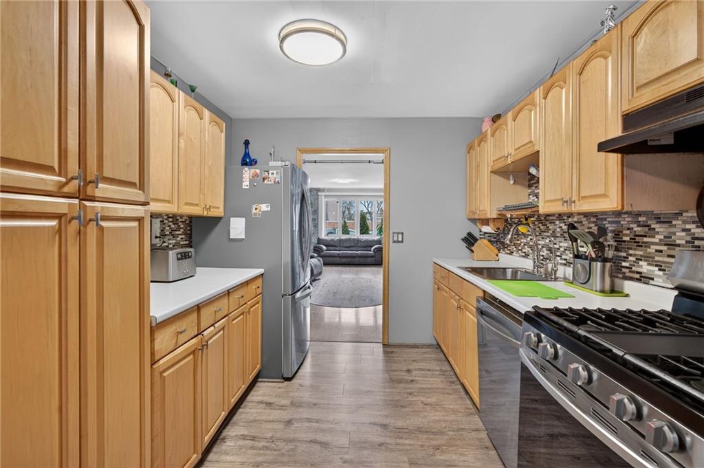 1116 Banner Avenue, Brooklyn, New York, 11235 image 15