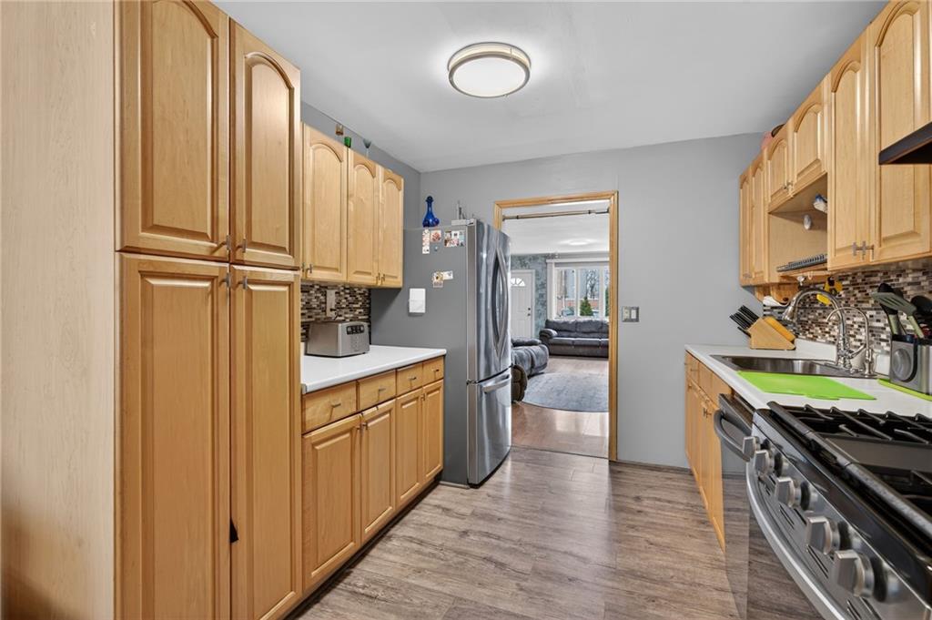 1116 Banner Avenue, Brooklyn, New York, 11235 image 17