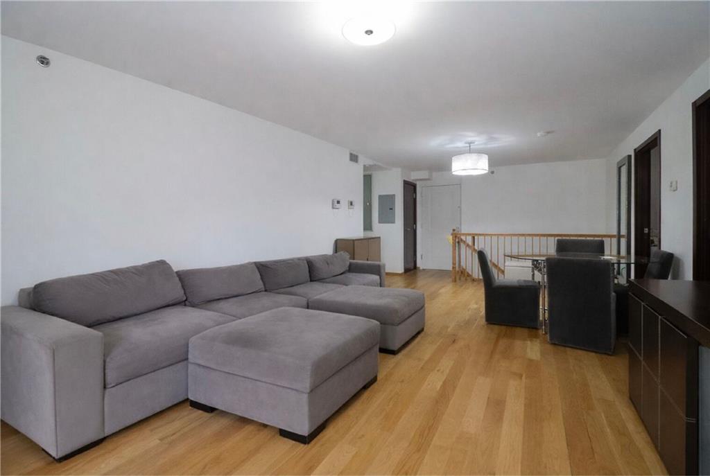 2747 East 26th Street 101 Image 3