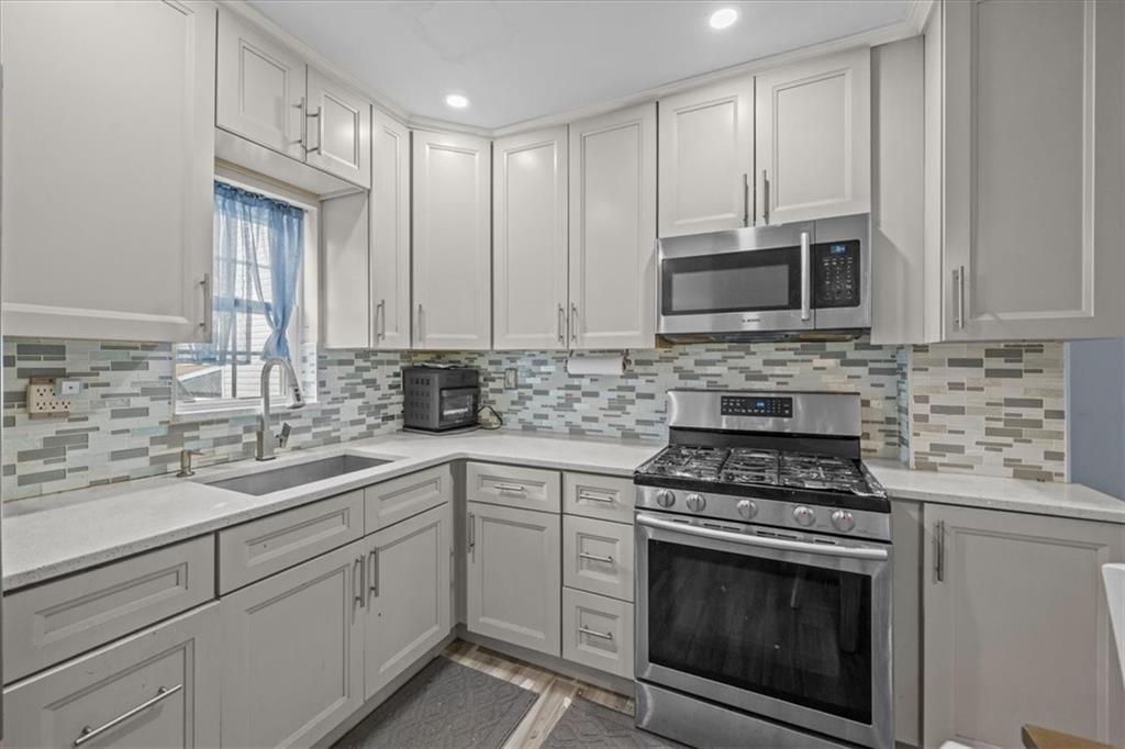 122-18 115th Avenue, Queens, New York, 11420 image 6